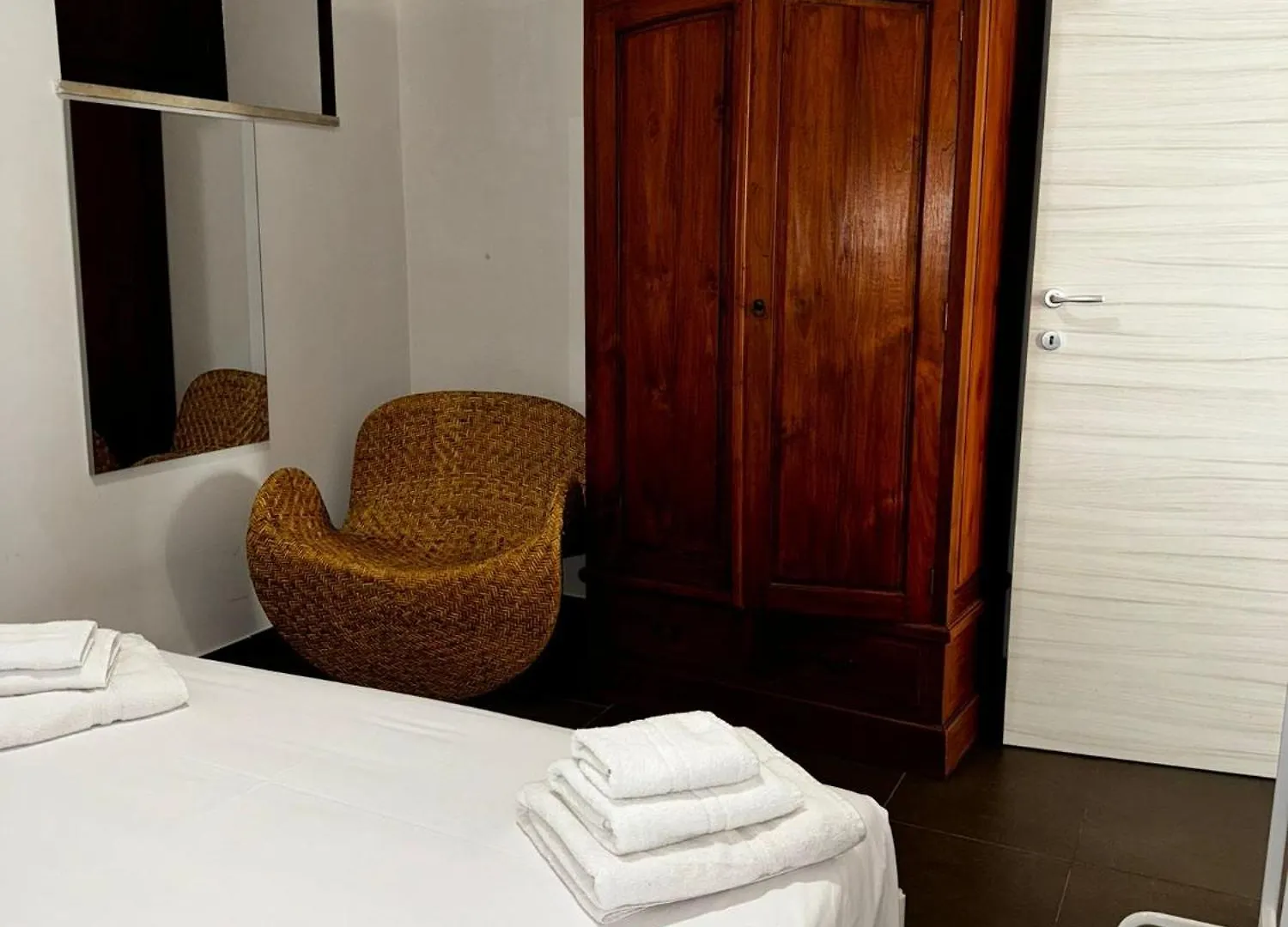Exagon House Villa Avola